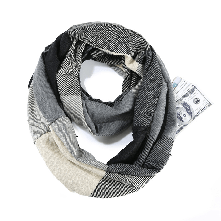 Infinity Pocket Hitch Scarf