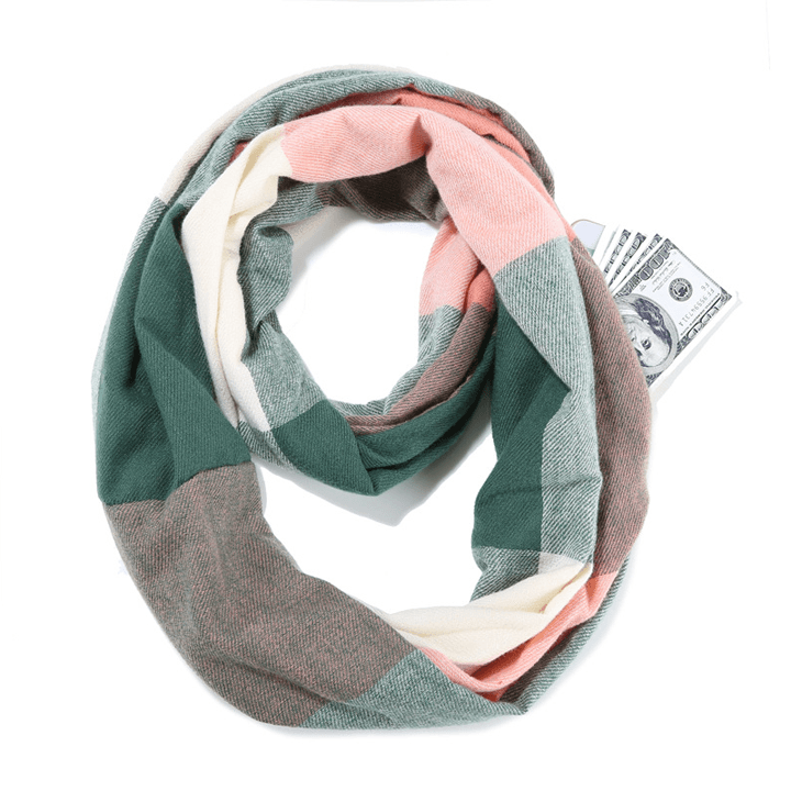Infinity Pocket Hitch Scarf