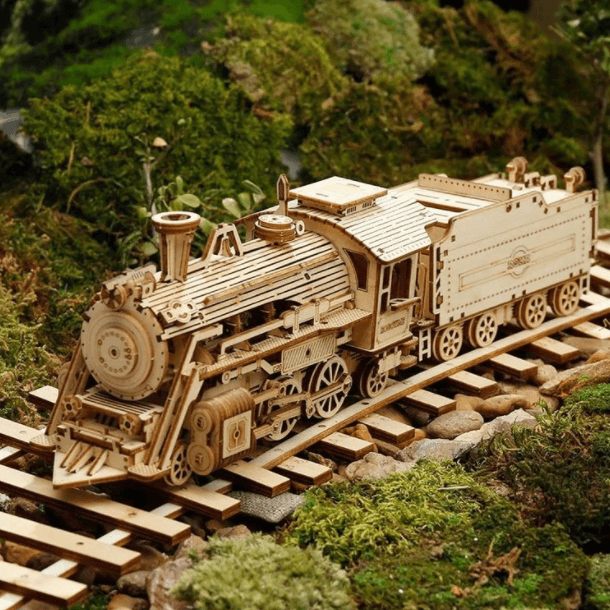 Wooden Mechanical Model Puzzle