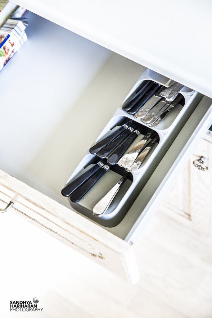Compact Kitchen Cutlery Organizer